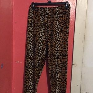 Cheetah leggings